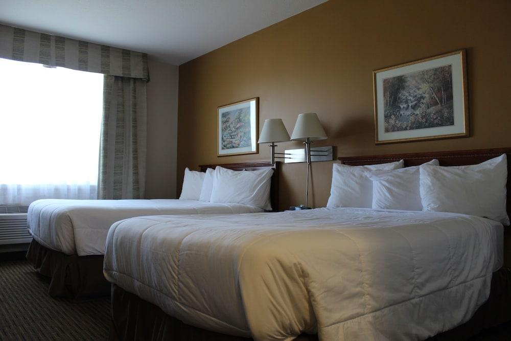 Foxwood Inn And Suites Fox Creek Εξωτερικό φωτογραφία